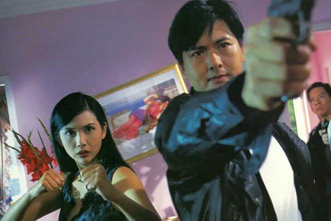 香港票房最高的10部华语片，《赌神2》垫底，《功夫》仅排第三