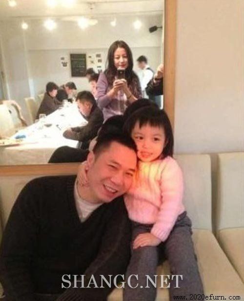赵薇老公黄有龙身家背景曝光前妻曾是港姐冠军
